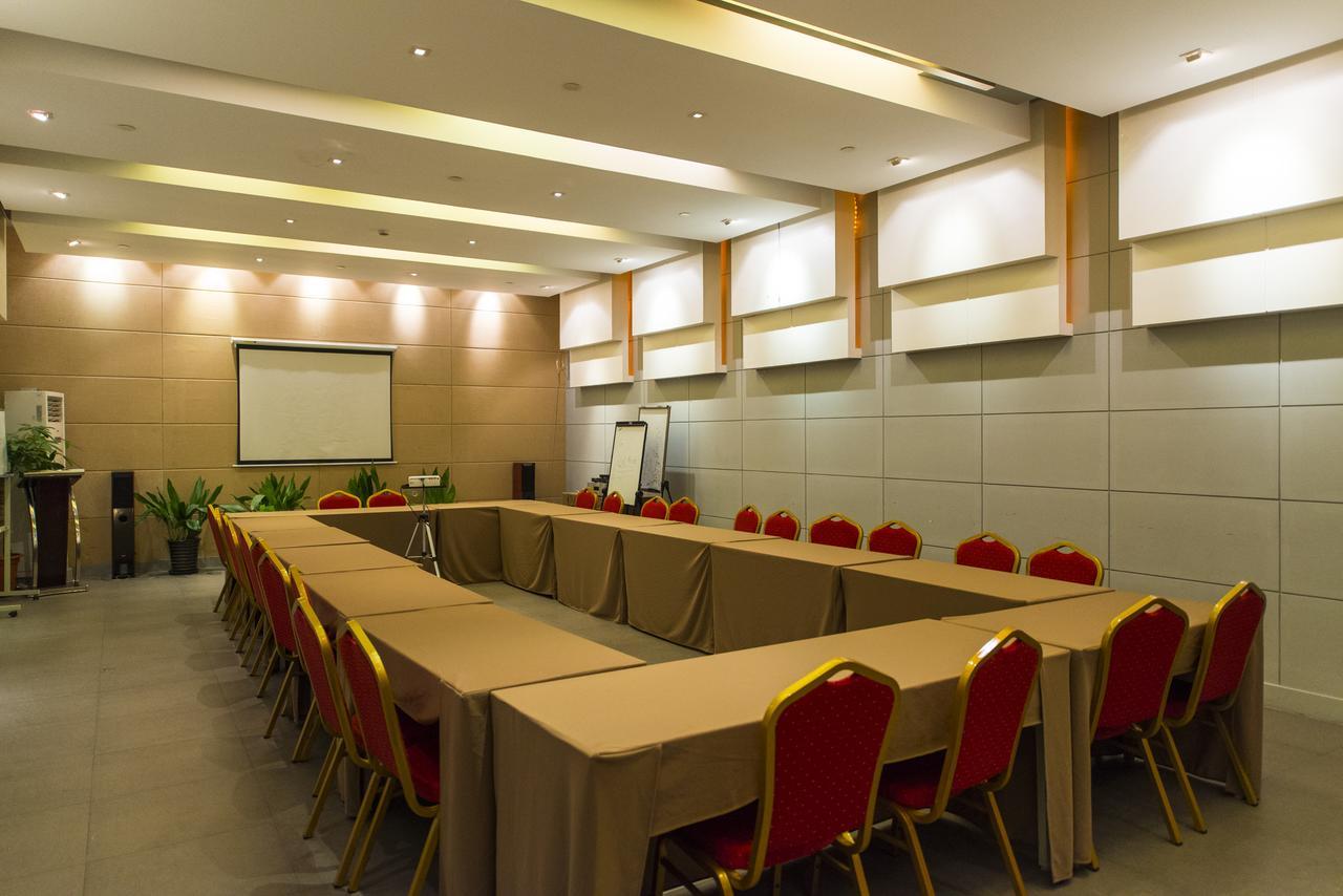 Jinjiang Inn Beijing Tongzhou East Xinhua Street Guyunhe מראה חיצוני תמונה
